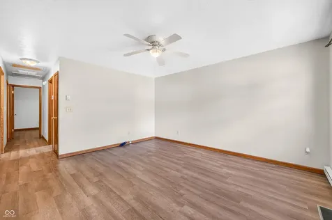 2231 Mapleton Court Columbus IN 47201