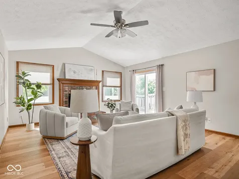 1659 Park Ridge Indianapolis IN 46229