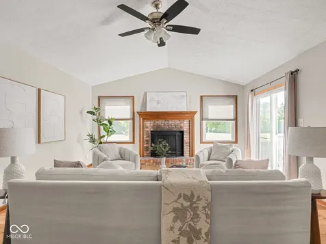 1659 Park Ridge Indianapolis IN 46229