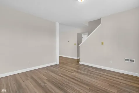 7549 Stockard Street Indianapolis IN 46239