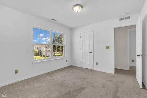 7549 Stockard Street Indianapolis IN 46239