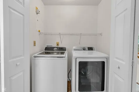 7549 Stockard Street Indianapolis IN 46239