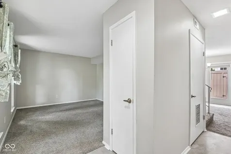 4311 Dahlia Court Indianapolis IN 46220