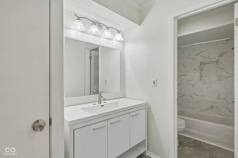 4311 Dahlia Court Indianapolis IN 46220