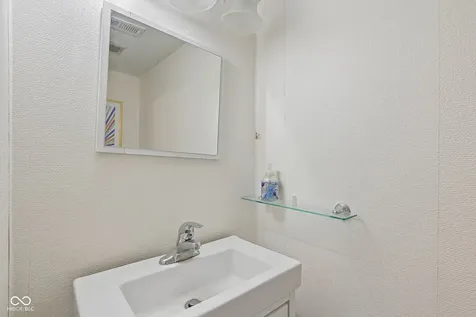 4311 Dahlia Court Indianapolis IN 46220