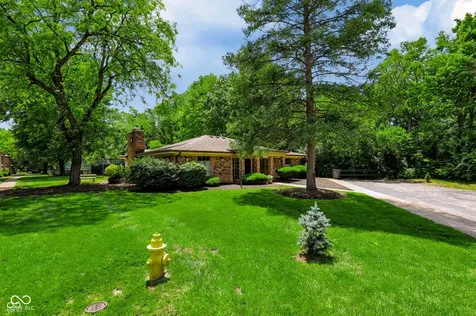 4311 Dahlia Court Indianapolis IN 46220