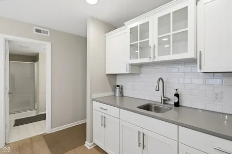12932 Grand Vue Drive Carmel IN 46032
