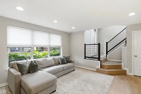 12932 Grand Vue Drive Carmel IN 46032