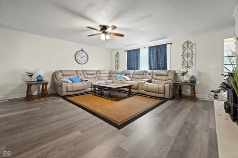 2945 N 275 E Crawfordsville IN 47933