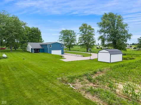 2945 N 275 E Crawfordsville IN 47933