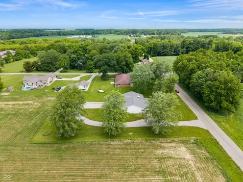 2945 N 275 E Crawfordsville IN 47933