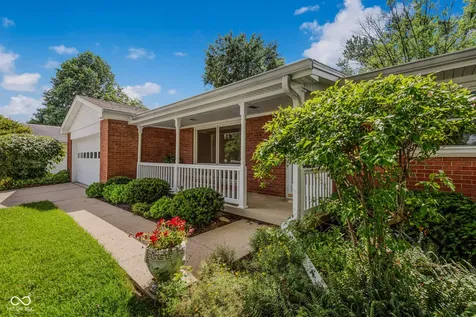 3142 Fairlawn Drive Columbus IN 47203
