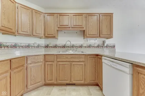 11746 Tillage Road Indianapolis IN 46239