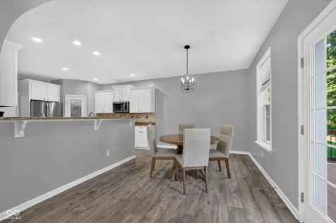 12160 Wolverton Way Fishers IN 46037
