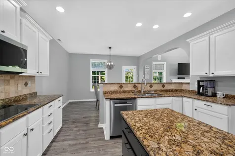 12160 Wolverton Way Fishers IN 46037