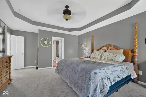 12160 Wolverton Way Fishers IN 46037