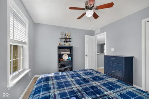 12160 Wolverton Way Fishers IN 46037