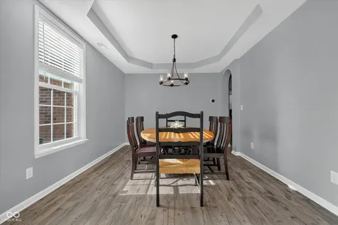12160 Wolverton Way Fishers IN 46037