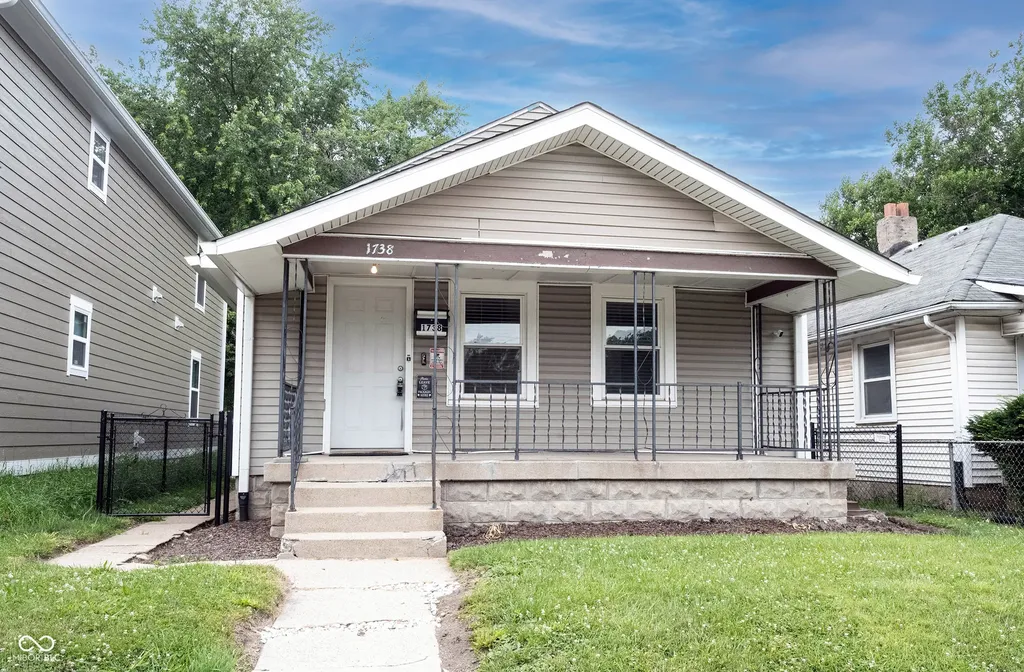 1738 Thaddeus Street Indianapolis IN 46203