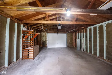 1738 Thaddeus Street Indianapolis IN 46203