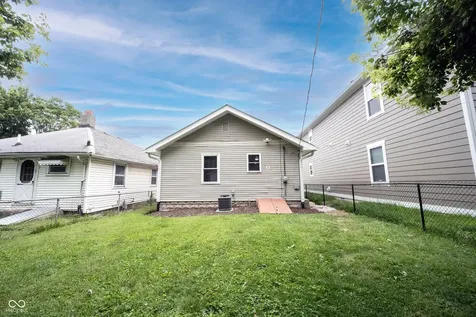 1738 Thaddeus Street Indianapolis IN 46203
