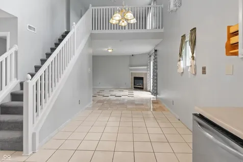 5636 Glen Canyon Drive Indianapolis IN 46237