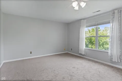 5636 Glen Canyon Drive Indianapolis IN 46237
