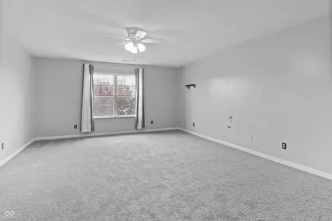 5636 Glen Canyon Drive Indianapolis IN 46237