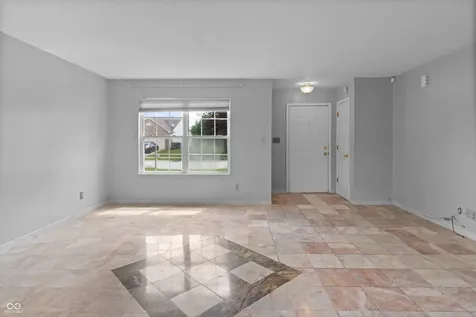 5636 Glen Canyon Drive Indianapolis IN 46237
