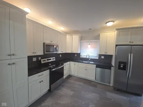 3621 N Kenwood Avenue Indianapolis IN 46208