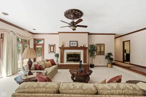 7540 S Susan Lane Trafalgar IN 46181