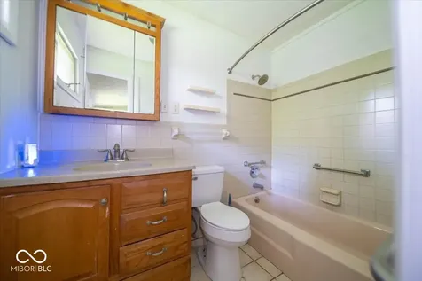 2229 W 60th Street Indianapolis IN 46228