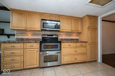2229 W 60th Street Indianapolis IN 46228