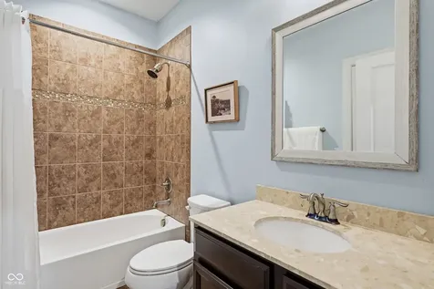 5061 Montview Way Noblesville IN 46062