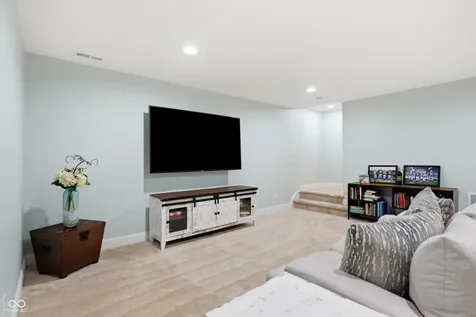 5061 Montview Way Noblesville IN 46062