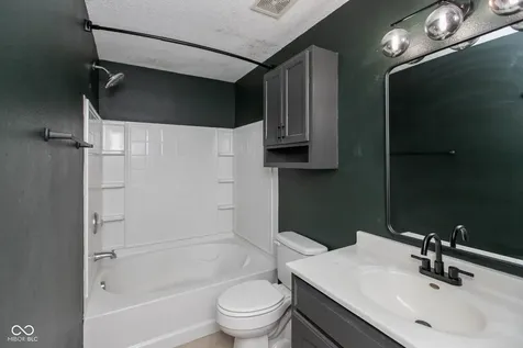 9698 W Lantern Lane Pendleton IN 46064