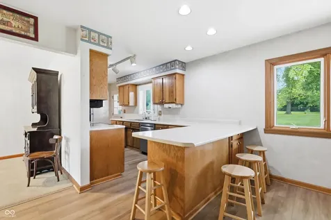 26 W Hill Valley Drive Indianapolis IN 46217