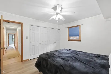26 W Hill Valley Drive Indianapolis IN 46217