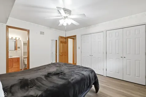 26 W Hill Valley Drive Indianapolis IN 46217