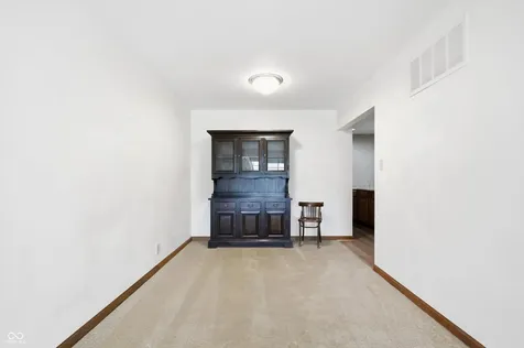 26 W Hill Valley Drive Indianapolis IN 46217