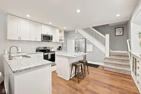 1524 S East Street Indianapolis IN 46225