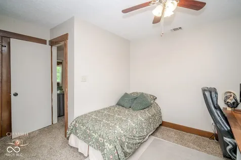 8556 N Chickadee Drive Morgantown IN 46160