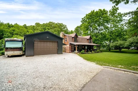 8556 N Chickadee Drive Morgantown IN 46160