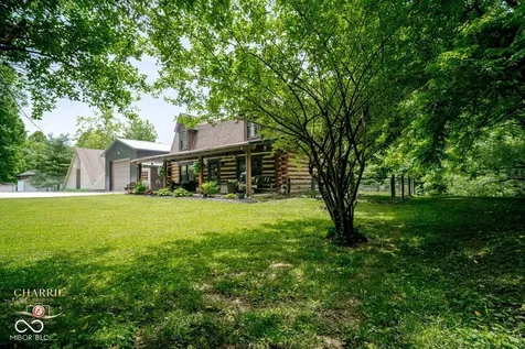8556 N Chickadee Drive Morgantown IN 46160