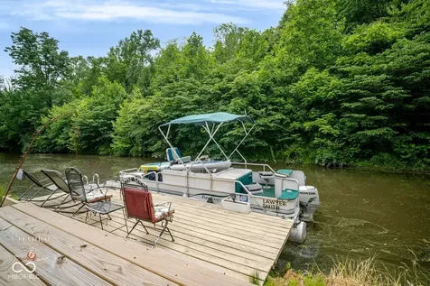 8556 N Chickadee Drive Morgantown IN 46160