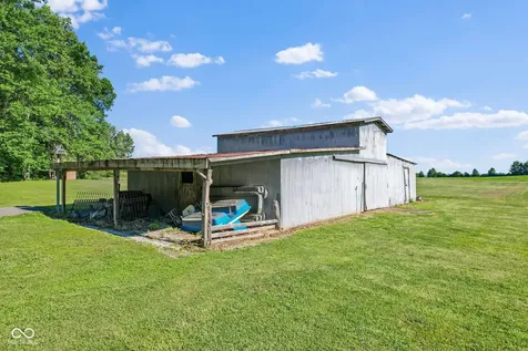 7183 Ellis Lake Road Paragon IN 46166