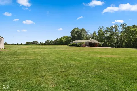 7183 Ellis Lake Road Paragon IN 46166