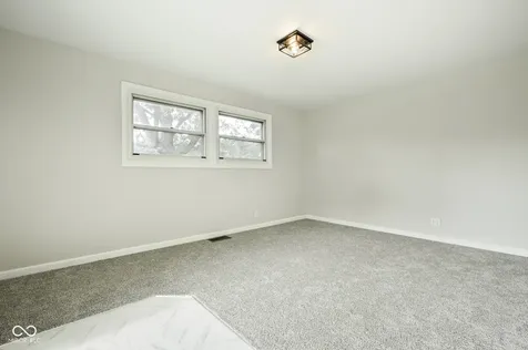 7518 E 48th Street Indianapolis IN 46226