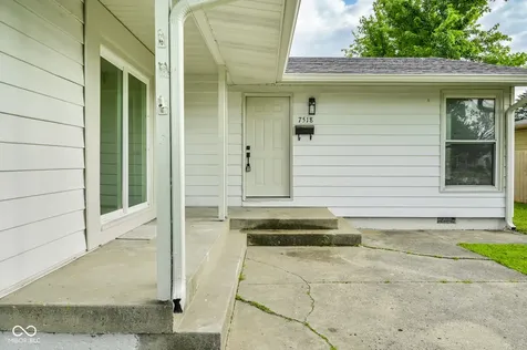 7518 E 48th Street Indianapolis IN 46226