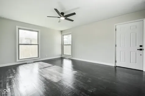 7518 E 48th Street Indianapolis IN 46226
